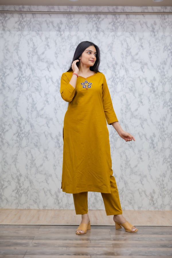 Pure jaipuri cotton kurti with pant