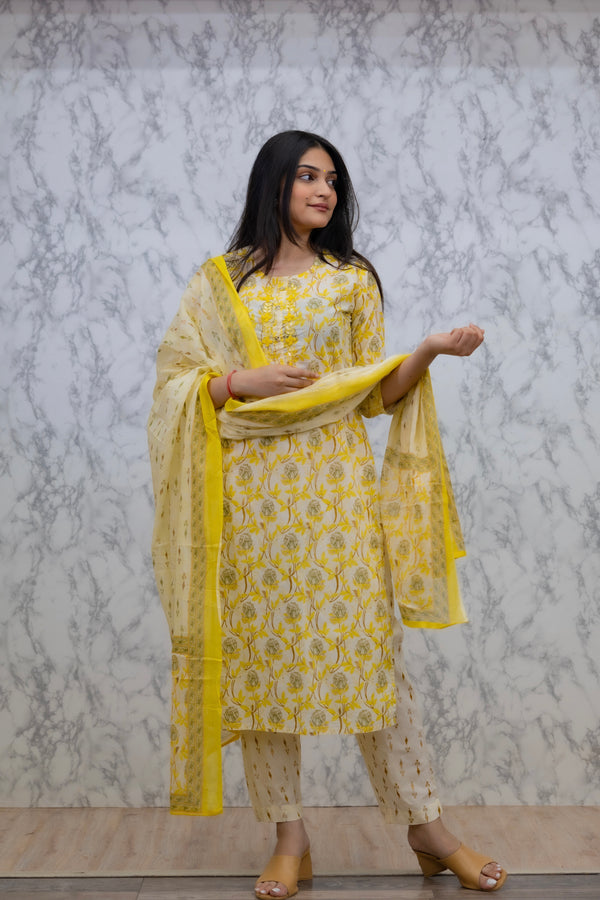 Kurti Pant Dupatta Set