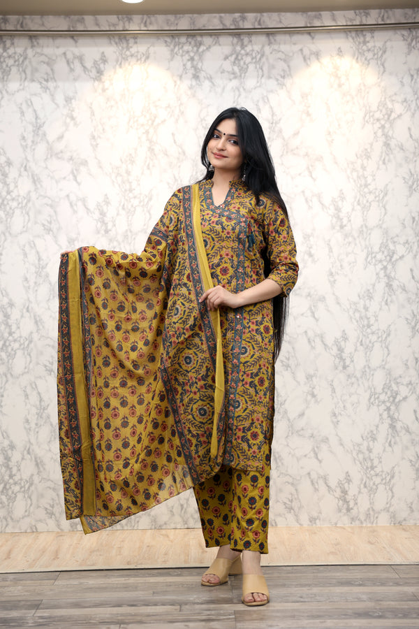 Kurti Pant Dupatta Set