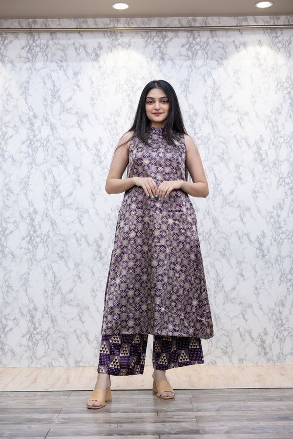 Sleeveless Kurti with Pant